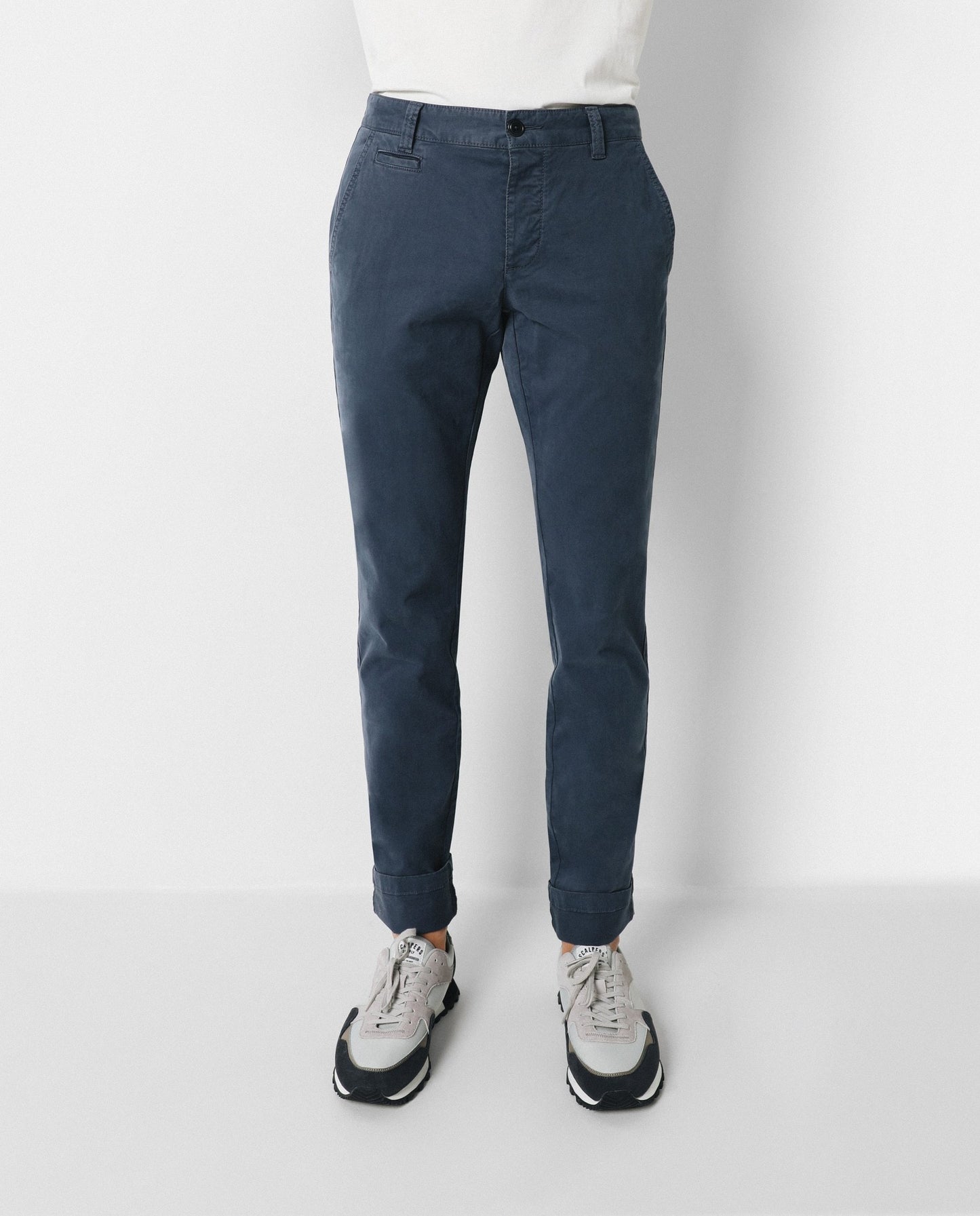 PANTALÓN CHINO BÁSICO