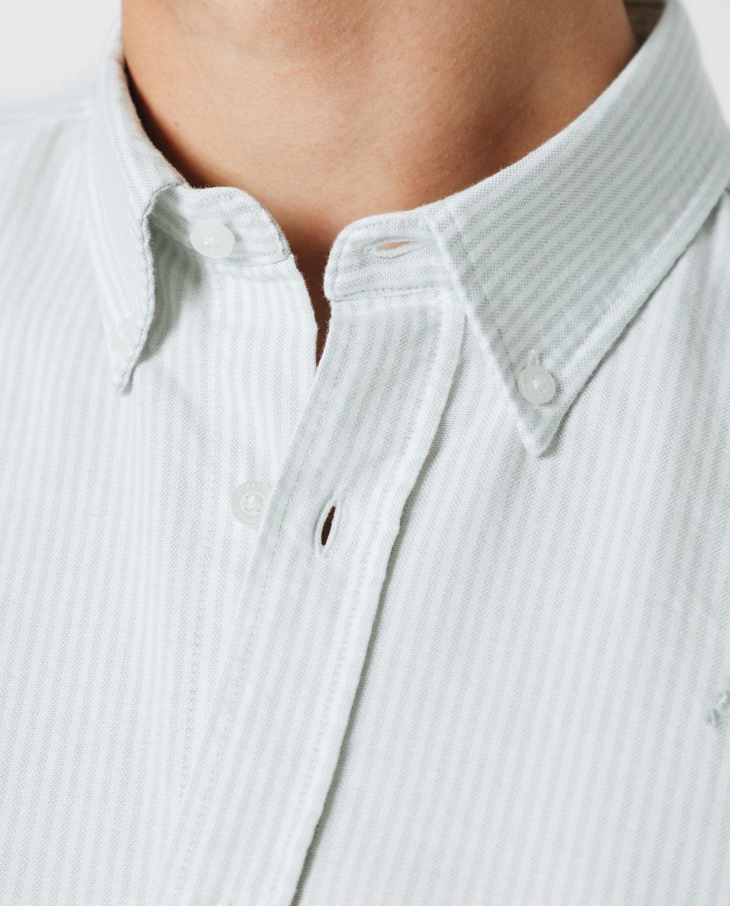 CAMISA OXFORD BÁSICA