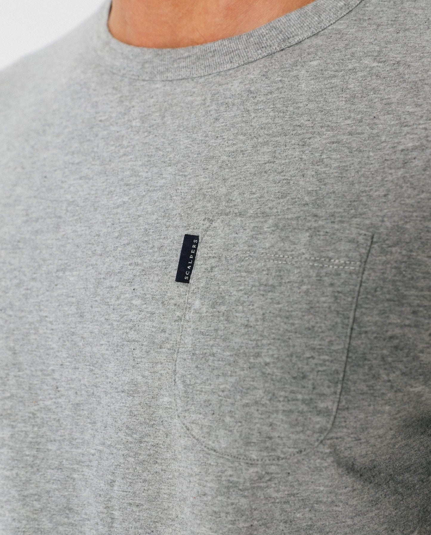 CAMISETA BÁSICA BOLSILLO