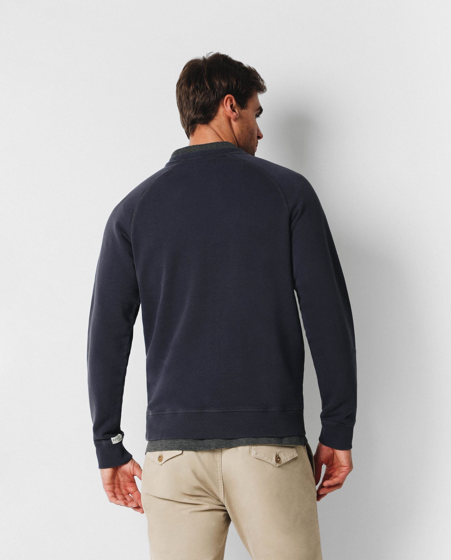 SUDADERA LOGO BORDADO CALAVERA