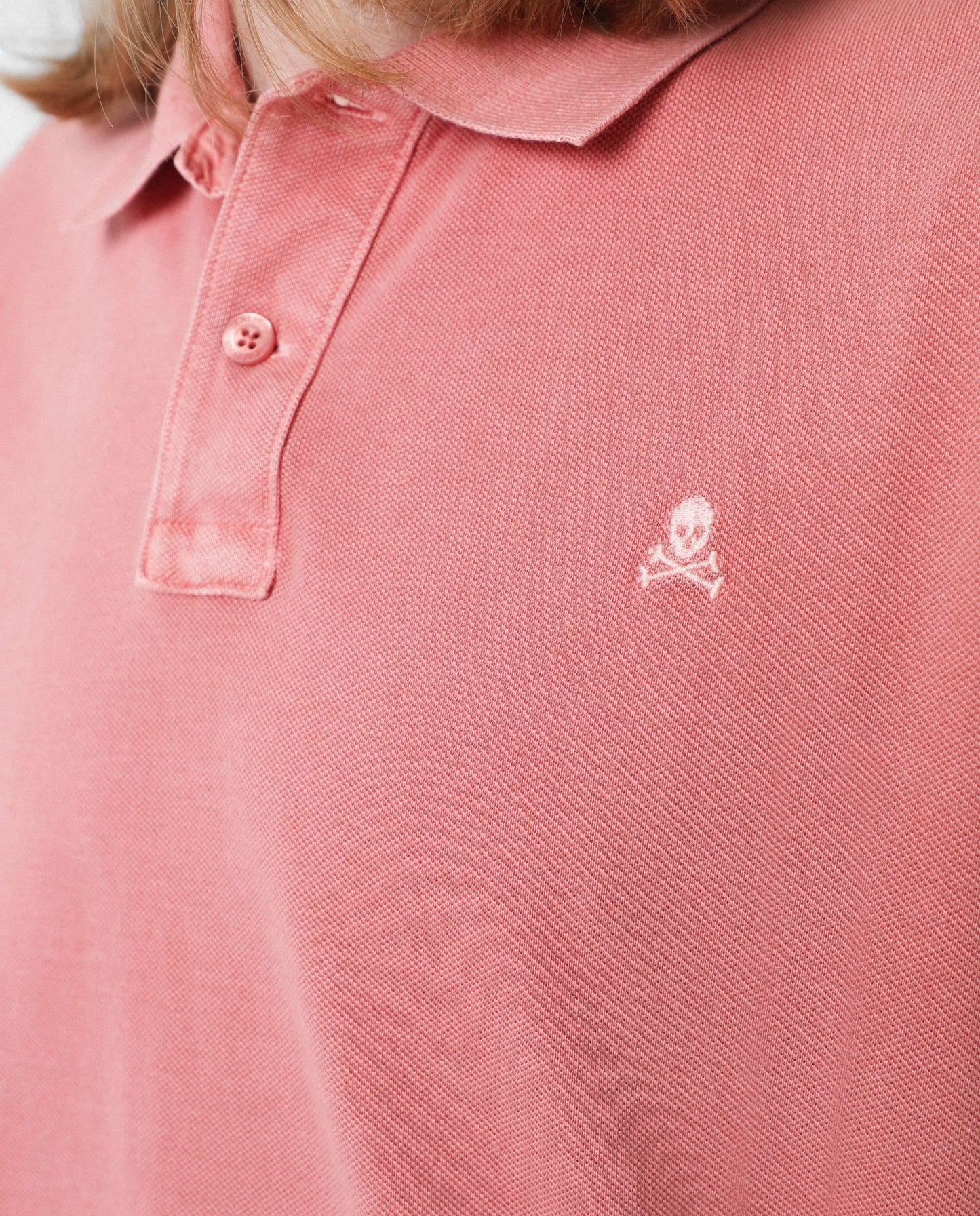 POLO BÁSICO CALAVERA